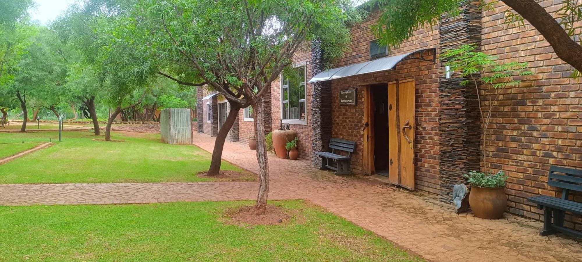 Kareespruit Game Ranch & Guest House Zeerust Екстер'єр фото